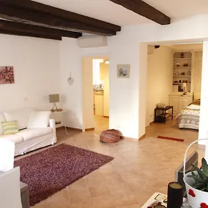 Apartment Il Salotto Di Via Giulia, Rome